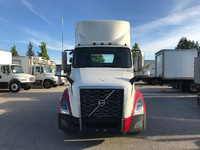2021 VOLVO VNL84300;Heavy Duty Trucks - CONVENTIONAL W/O SLEEPER Penske Location 632 BELGRAVE WAY DE... (image 1)