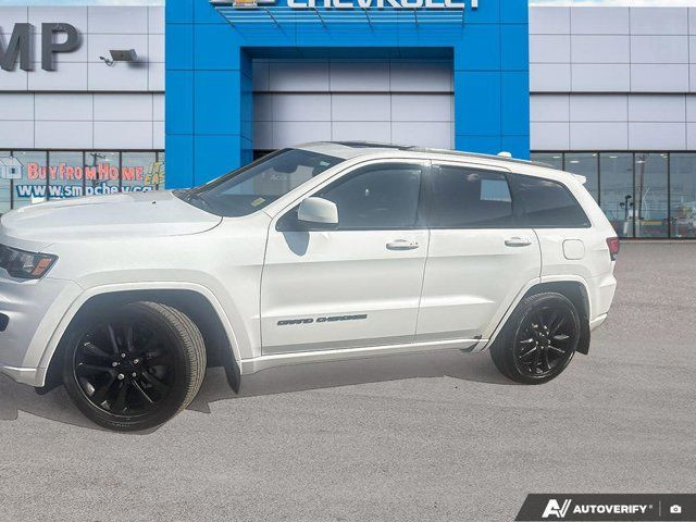 2020 Jeep Grand Cherokee Altitude | 4x4 | Leather | Sunroof in Cars & Trucks in Saskatoon - Image 2