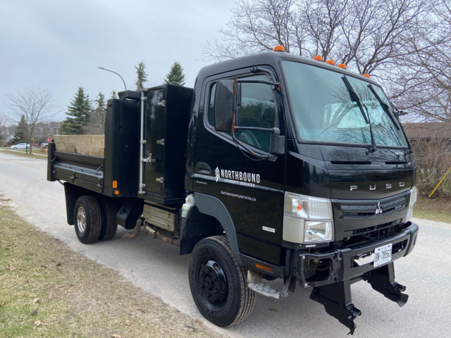 2013 Mitsubishi Fuso 4x4 in Cars & Trucks in Barrie - Image 3