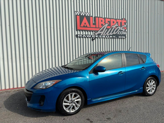 2013 Mazda 3 GS-SKY i Touring MT 5-Door in Cars & Trucks in Ottawa