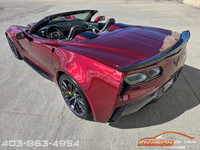 7 SPEED MANUAL TRANSMISSION \ J56 CARBON CERAMIC BRAKE PACKAGE \ LONG BEACH RED TINTCOAT METALLIC PA... (image 5)
