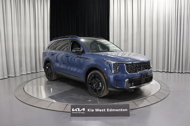 2024 Kia Sorento 2.5T X-Line Limited w/Black Interior 6 PASS... in Cars & Trucks in Edmonton