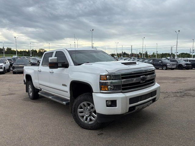 2019 Chevrolet Silverado 3500HD High Country 6.6L Duramax in Cars & Trucks in Edmonton - Image 2