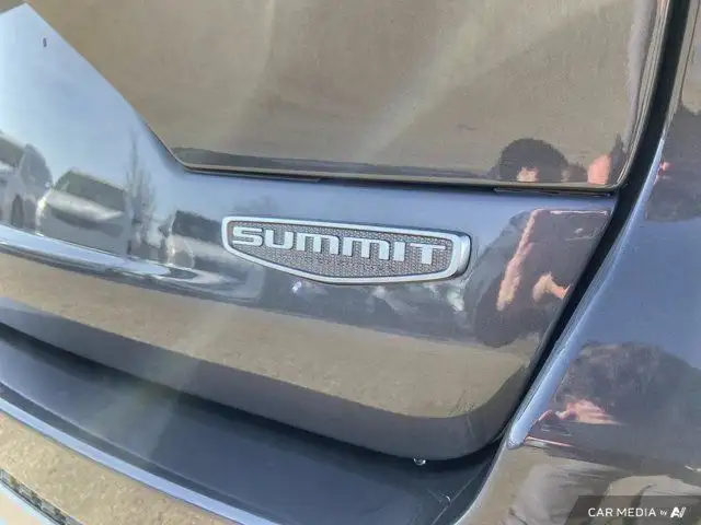 2022 Jeep Grand Cherokee 4xe Summit Reserve | Passenger in Cars & Trucks in Edmonton - Image 12