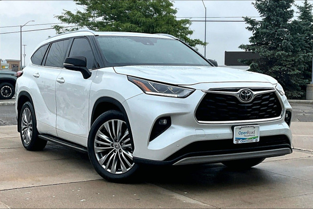 2022 Toyota Highlander Limited AWD in Cars & Trucks in Mississauga / Peel Region - Image 3