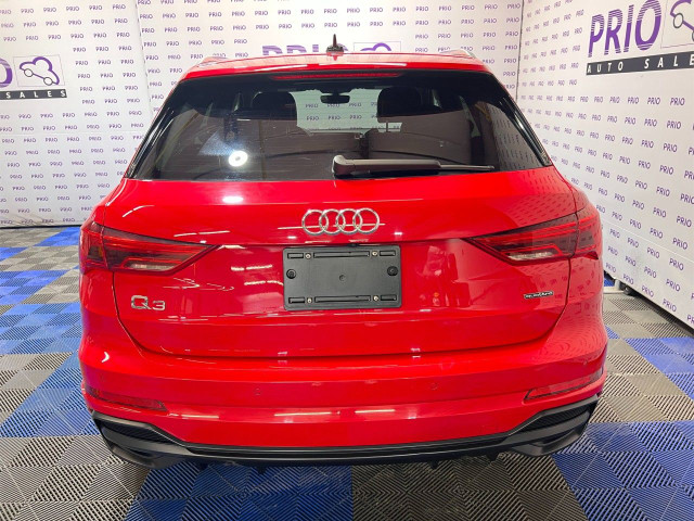 2019 Audi Q3 in Cars & Trucks in Ottawa - Image 4