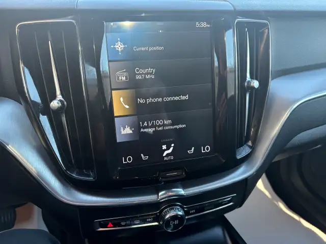 2019 Volvo XC60 Momentum T6 AWD Hail Sale in Cars & Trucks in Calgary - Image 19