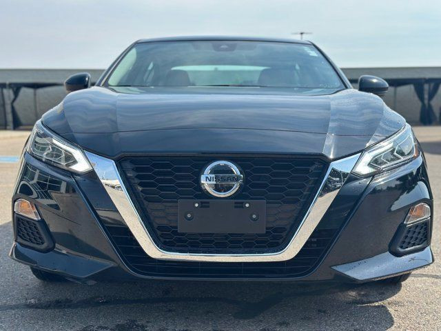 2022 Nissan Altima 2.5 SE AWD | Heated Seats | Low KMs in Cars & Trucks in Calgary - Image 2