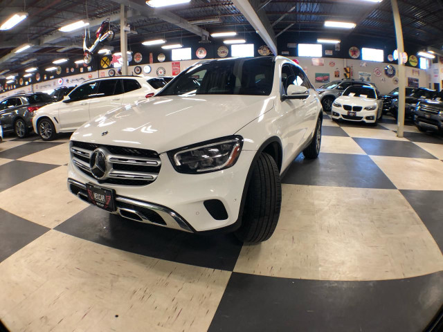 2021 Mercedes-Benz GLC-Class 300 4MATIC LEATHER PAN/ROOF NAVI B/ in Cars & Trucks in City of Toronto - Image 2