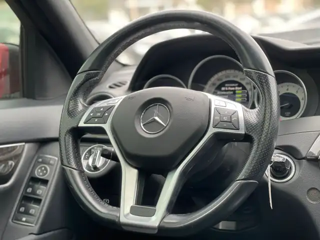2014 Mercedes-Benz C-Class 4dr Sdn C 300 4MATIC in Cars & Trucks in City of Toronto - Image 12