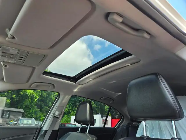 2016 Honda Accord EX-L in Cars & Trucks in Oshawa / Durham Region - Image 11