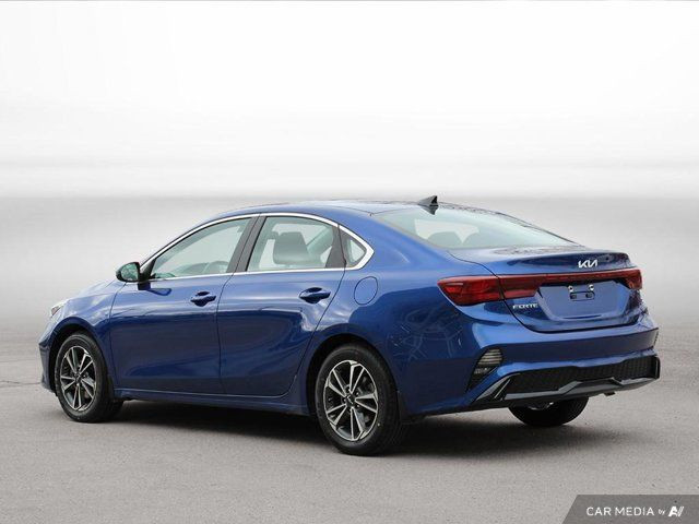 2022 Kia Forte EX | Heated Steering Wheel | Cpo | Lane Keep in Cars & Trucks in Hamilton - Image 3