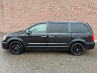 FINANCING AVAILABLE O.A.C AT ONLY $185 BI-WEEKLY! STOW N GO, REARVIEW CAMERA, UPGRADED WHEELS, REAR-... (image 2)