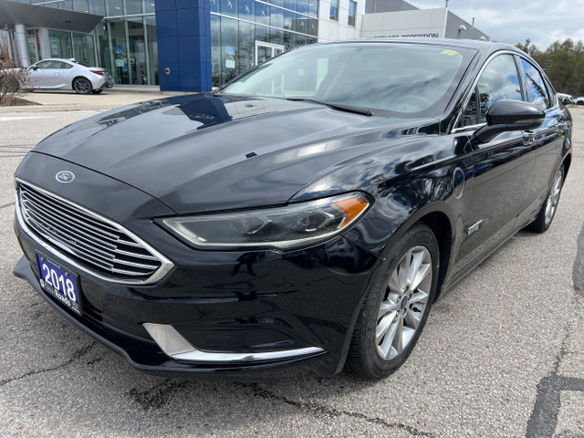 2018 Ford Fusion Energi SE Luxury PLUG-IN HYBRID!!! LOCAL VEH... in Cars & Trucks in Markham / York Region - Image 2