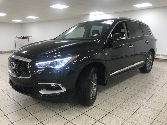 2017 Infiniti Qx60 BASE in Cars & Trucks in Calgary - Image 2