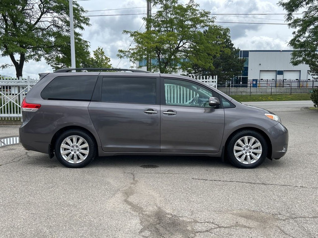 2014 Toyota Sienna LIMITED 7-Passenger Leather Navigation DVD Su in Cars & Trucks in Oakville / Halton Region - Image 4
