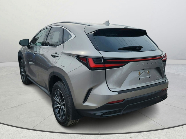2024 Lexus NX 350 Accident Free One Owner Sunroof Blind Spot Mo in Cars & Trucks in Ottawa - Image 3