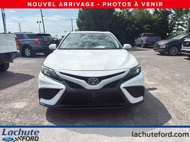 Toyota Camry SE Auto 2024 à vendre in Cars & Trucks in Laurentides - Image 2