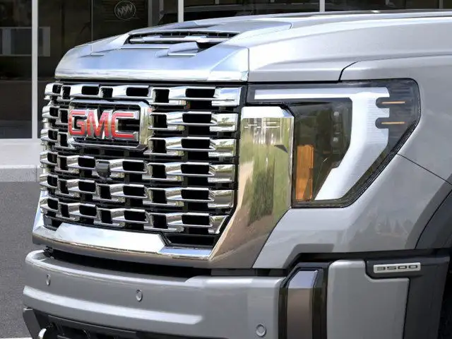 2025 GMC Sierra 3500HD Denali in Cars & Trucks in Strathcona County - Image 14