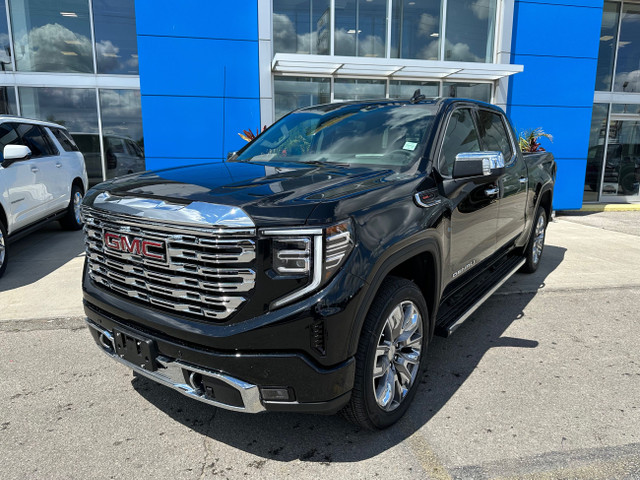 2025 GMC Sierra 1500 Denali in Cars & Trucks in Markham / York Region