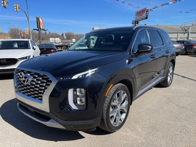  2020 Hyundai Palisade Preferred-Sunroof-Warranty till 2026