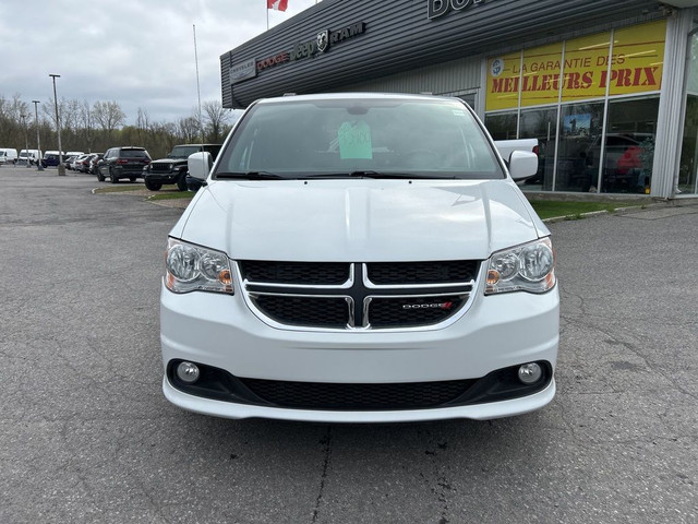 2020 Dodge Grand Caravan Premium Plus in Cars & Trucks in Ottawa - Image 2