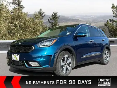 This 2019 Kia Niro Hybrid EX Premium in stunning Gravity Blue Metallic offers a compelling blend of...