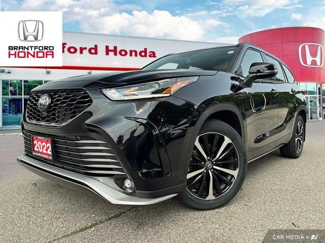 2022 Toyota Highlander XSE in Cars & Trucks in Brantford