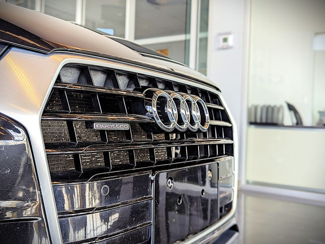 2017 Audi Q3 Progressiv quattro in Cars & Trucks in City of Montréal - Image 4