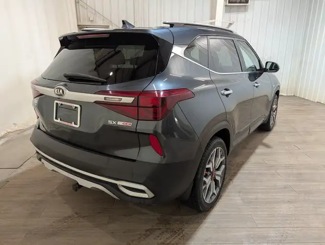 2021 Kia Seltos SX Turbo AWD | No Accidents | Leather | Heate... in Cars & Trucks in Calgary - Image 8
