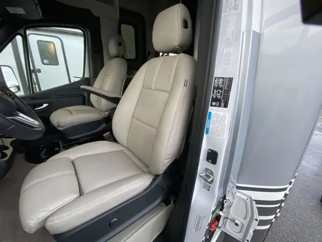 2025 Thor Motor Coach Delano Sprinter 24FB in RVs & Motorhomes in Abbotsford - Image 32