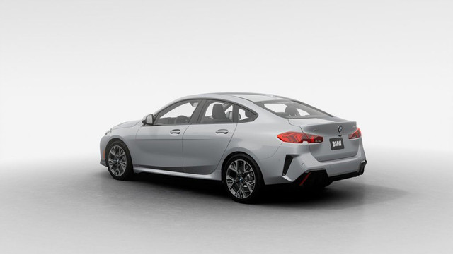 2025 BMW 2 Series 228i xDrive | Élégante et moderne | Veganza in Cars & Trucks in City of Montréal - Image 2