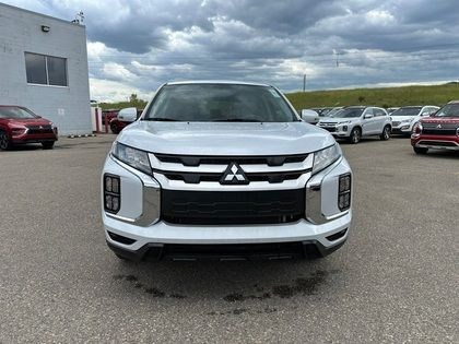 2025 Mitsubishi RVR SE AWC in Cars & Trucks in Calgary - Image 3