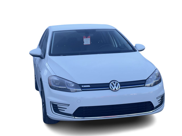 2019 Volkswagen E-Golf Comfortline + SIEGES CHAUFFANTS ET CUIR + in Cars & Trucks in City of Montréal - Image 2