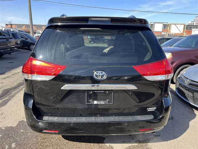 2014 Toyota Sienna Limited AWD in Cars & Trucks in Mississauga / Peel Region - Image 4