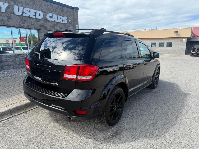2019 Dodge Journey SXT 7 seats! in Cars & Trucks in Sarnia - Image 4