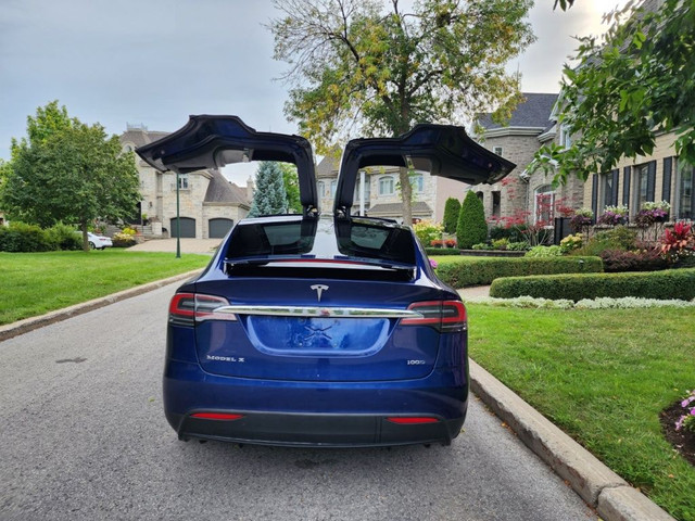 2017 Tesla Model X 100D Long Range 551km Pearl in Cars & Trucks in City of Montréal