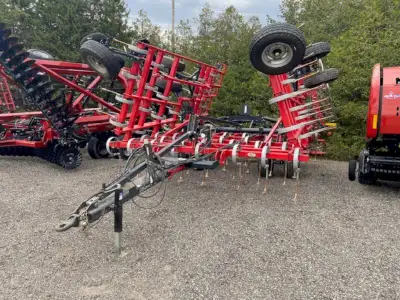 2017 KONGSKILDE 8200-26.5 CULITVATOR STOCK #VC196 26.5 WORKING WIDTH WALKING TANDEMS 2-PIECE HIGH CL...