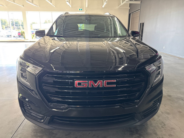 2024 GMC Terrain SLE tout noir in Cars & Trucks in Saint-Jean-sur-Richelieu - Image 3