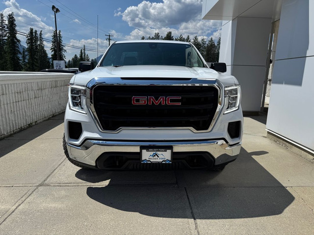 2022 GMC Sierra 1500 Limited Pro Reg cab, 5.3L V8, 4x4, 8 Ft box in Cars & Trucks in Cranbrook - Image 2