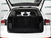 Experience the power and elegance of the 2021 Volkswagen Atlas Highline in a stunning white finish w... (image 6)