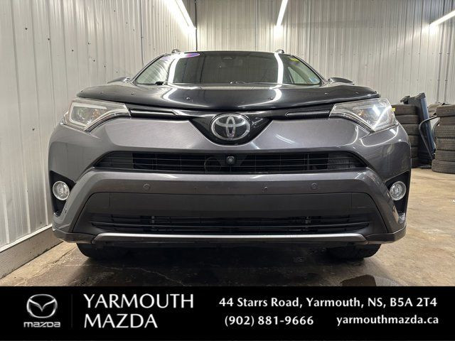 2017 Toyota RAV4 Limited Platinum in Cars & Trucks in Yarmouth - Image 4