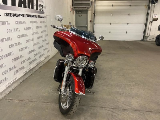 2009 Harley Davidson FLHTC US E 1800 ROUGE 2 TON in Street, Cruisers & Choppers in Longueuil / South Shore - Image 2