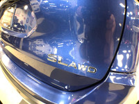 SUV ....... SL MODEL ......... 2.5 LITER 4-CYLINDER ENGINE WITH 170 HP AND 175 LB-FT OF TORQUE ........ (image 7)