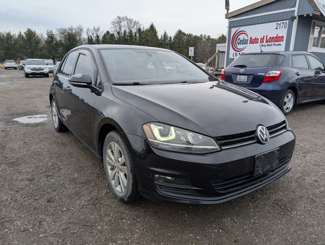 2016 Volkswagen Golf TSI Manual in Cars & Trucks in London - Image 4