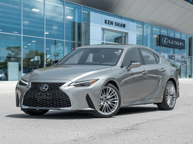 2022 Lexus IS 300 in Cars & Trucks in City of Toronto - Image 2