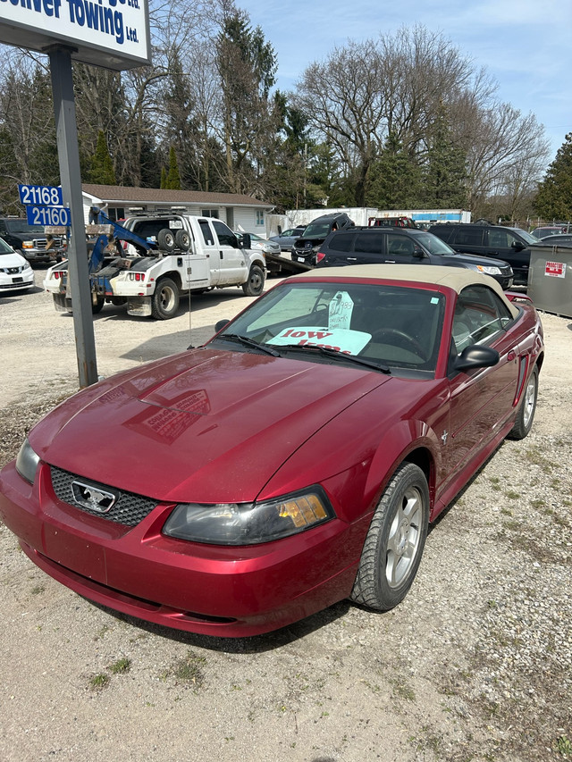 2003 Ford Mustang CONVERTIBLE  in Cars & Trucks in London - Image 3