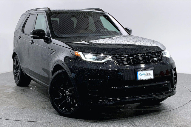 2023 Land Rover Discovery P300 R-Dynamic S in Cars & Trucks in Delta/Surrey/Langley - Image 3