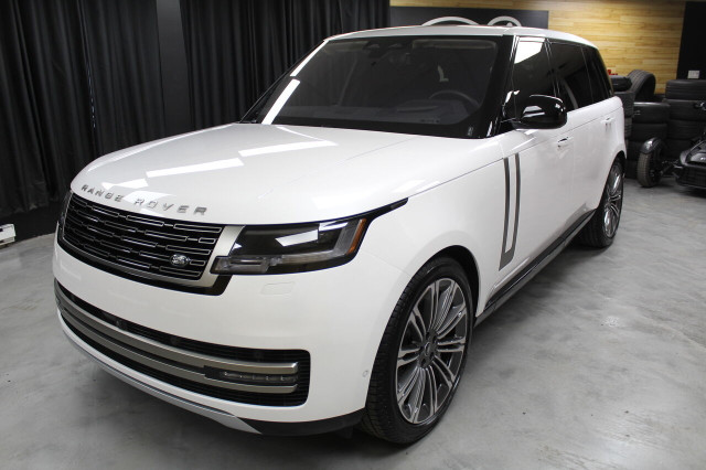 2022 Land Rover Range Rover P530 SE LWB 523 HP/7 PASSAGERS/ NO L in Cars & Trucks in Laval / North Shore - Image 2
