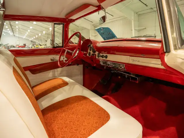 1956 Ford Crown Victoria in Classic Cars in London - Image 18
